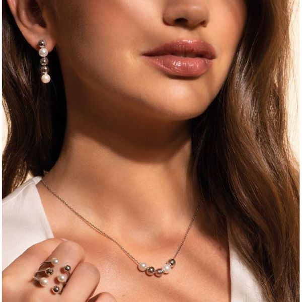 MISAKI Tenderly With Whitew Handmade Glass Pearls Auskari