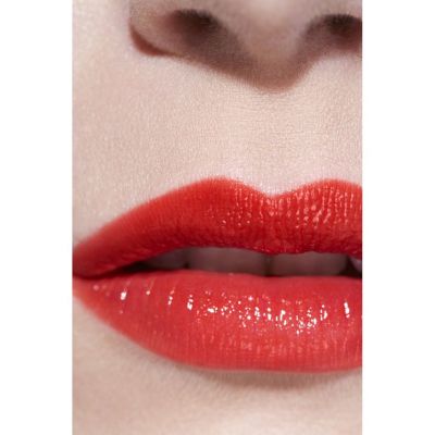 CHANEL Rouge Coco Flash Lūpu krāsa