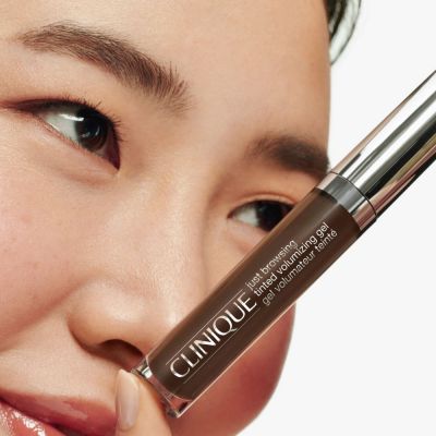 CLINIQUE Just Browsing™ Tinted Volumizing Gel Uzacu gēls ar toni