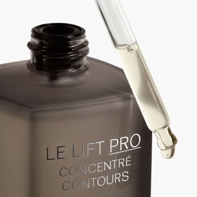 CHANEL LE LIFT PRO CONCENTRÉ CONTOURS Kontūru izgaismojošs serums