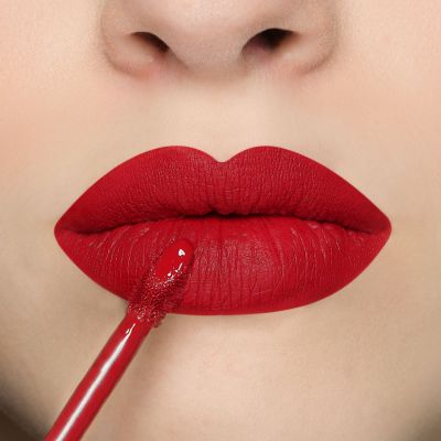 DIEGO DALLA PALMA Geisha Matt Liquid Lipstick Šķidrā lūpu krāsa