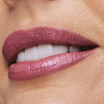 ESTÉE LAUDER Pure Color Hi-Lustre Lipstick Lūpu krāsa