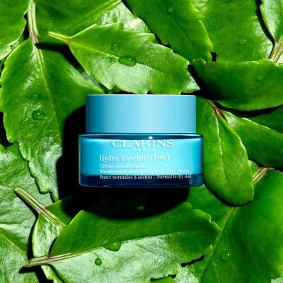 CLARINS Hydra Essentiel Silky Cream - Normal to Dry Skin Mitrinošs krēms
