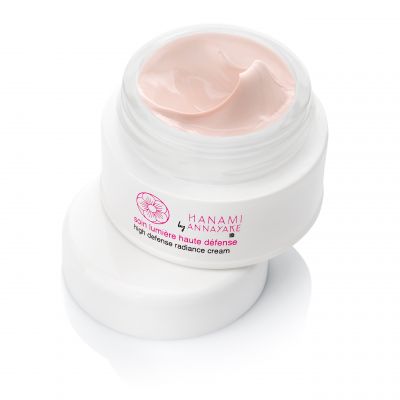 ANNAYAKE HANAMI HIGH DEFENSE RADIANCE FACE CREAM Mitrinošs izgaismojošs fluīds