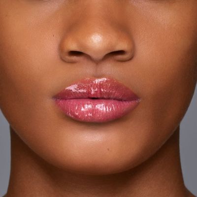 SHISEIDO Shimmer GelGloss Lūpu spīdums