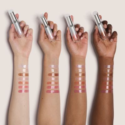 GIORGIO ARMANI BEAUTY Prisma Glass Icy Plumper Apjomu palielinošs lūpu spīdums