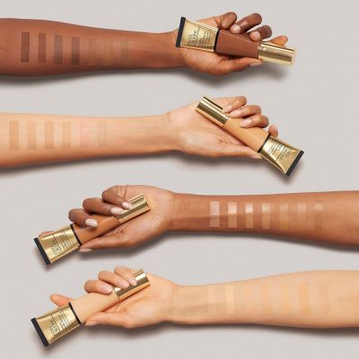 ESTÉE LAUDER Futurist Hydra Rescue Moisturizing Makeup SPF 45 Tonālais krēms