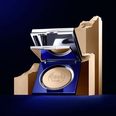 LA PRAIRIE Caviar-Infused Compact Foundation Kompaktais pūderis