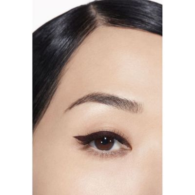 CHANEL Stylo Ombre et Contour Acu zīmulis - ēnas