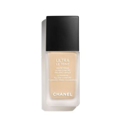 CHANEL Ultra Le Teint Tonālais krēms