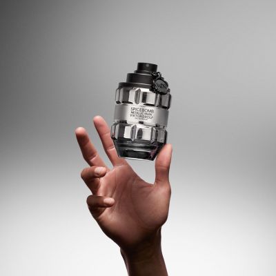 VIKTOR & ROLF SPICEBOMB METALLIC MUSK Parfimērijas ūdens