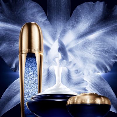 GUERLAIN The Micro-Lift Concentrate Nostiprinošs sejas koncentrāts