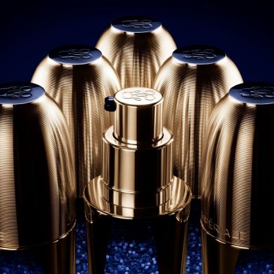 GUERLAIN The Micro-Lift Concentrate Nostiprinošs sejas koncentrāts