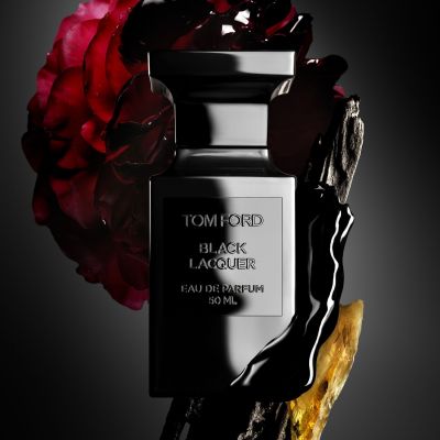 TOM FORD BLACK LAQUER Izsmidzināms parfimērijas ūdens