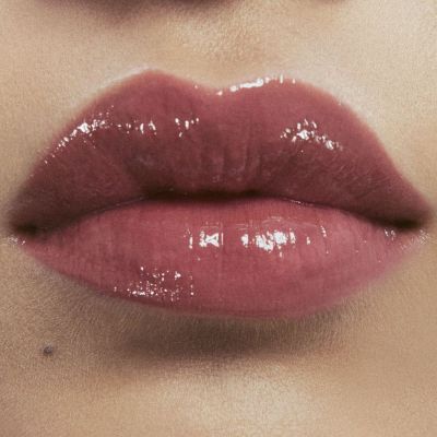 YVES SAINT LAURENT LOVESHINE Lūpu krāsa