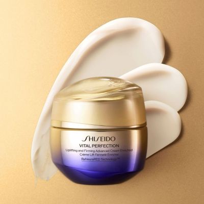 SHISEIDO UPLIFTING AND FIRMING ADVANCED CREAM ENRICHED Pretgrumbu sejas krēms