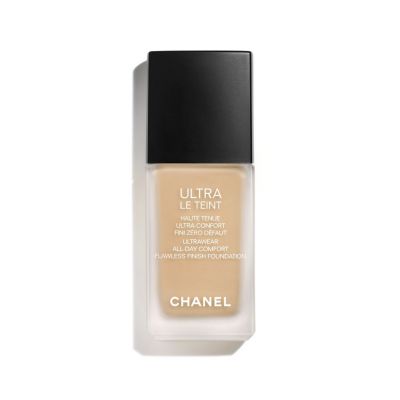 CHANEL Ultra Le Teint Tonālais krēms