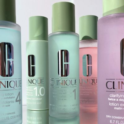 CLINIQUE Clarifying Lotion 1 Izgaismojošs sejas losjons