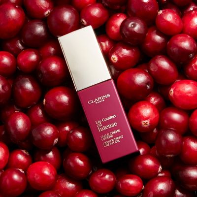 CLARINS Lip Comfort Oil Intense Lūpu eļļa