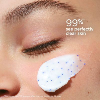 CLARINS Purifying Gentle Foaming Cleanser  Putojošs sejas attīrīšanas līdzeklis kombinētai vai taukainai ādai