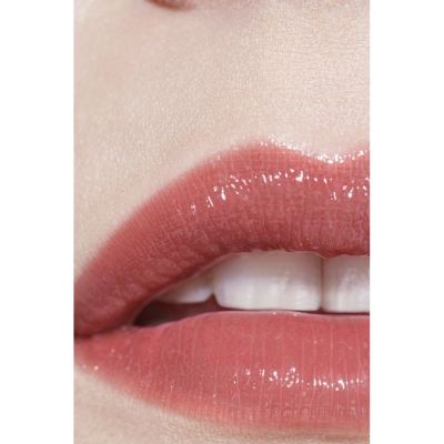 CHANEL Rouge Coco Flash Lūpu krāsa