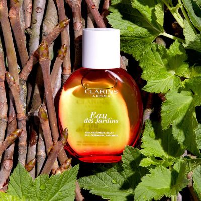 CLARINS EAU DES JARDINS Kopjoši aromāti ādai