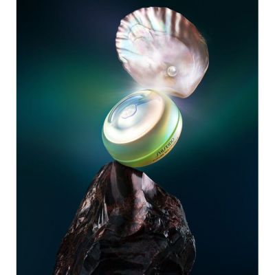 SHISEIDO Future Solution Lx Nostiprinošs un pretgrumbu acu krēms