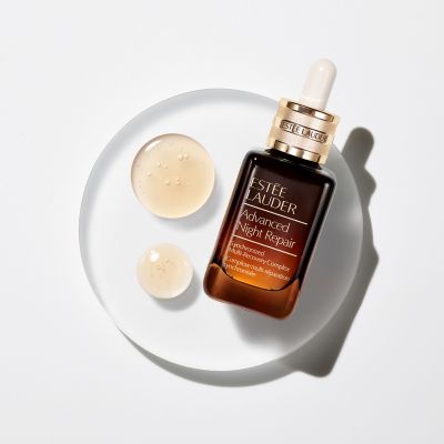 ESTÉE LAUDER Advanced Night Repair Synchronized Multi-Recovery Complex Nostiprinošs sejas serums