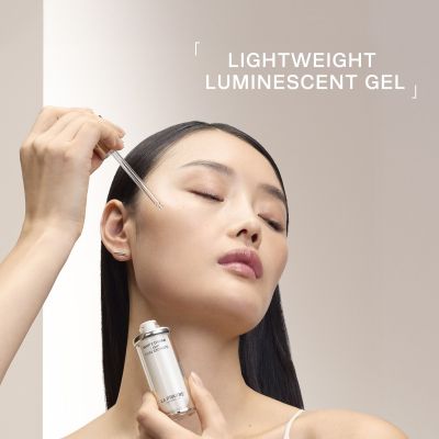 LA PRAIRIE White Caviar Light Concentrate Nostiprinošs sejas koncentrāts