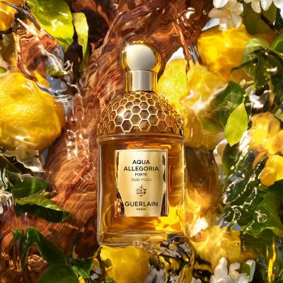 GUERLAIN Aqua Allegoria Forte Oud Yuzu Izsmidzināms parfimērijas ūdens