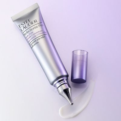 ESTÉE LAUDER Perfectionist Pro Multi-Zone Wrinkle Concentrate With Niacinamide+Chlorella Intensīvas iedarbības līdzeklis sejai