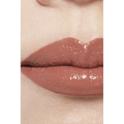 CHANEL Rouge Allure Laque Īpaši noturīga, spīdīga šķidra lūpu krāsa