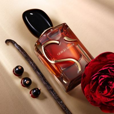 GIORGIO ARMANI Sì Parfum Izsmidzināms parfīms