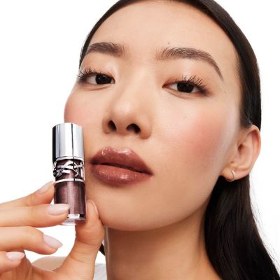 YVES SAINT LAURENT Loveshine Plumping Lip Oil Gloss Apjomu palielinošs lūpu spīdums
