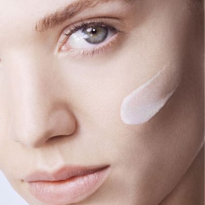 LANCÔME Uv Expert Supra Screen Krēms saules aizsardzībai SPF 50