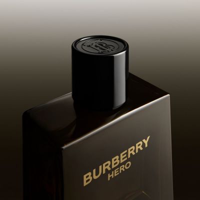 BURBERRY Hero Parfīms
