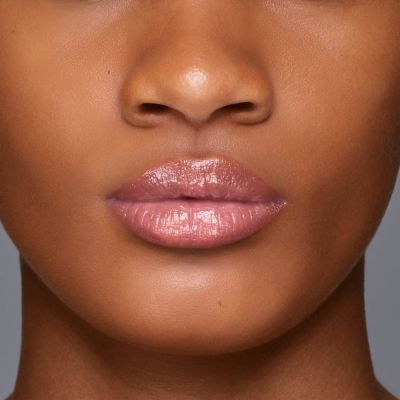 SHISEIDO Shimmer GelGloss Lūpu spīdums