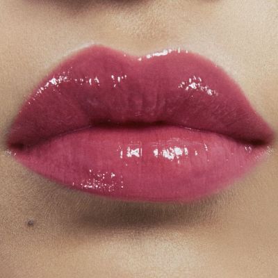 YVES SAINT LAURENT LOVESHINE Lūpu krāsa