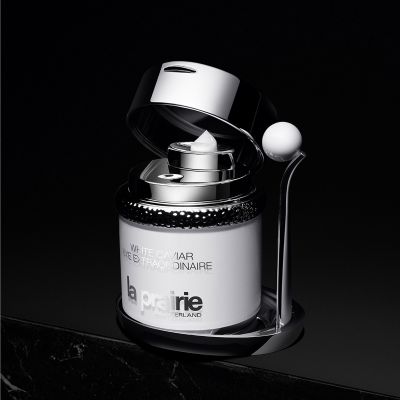 LA PRAIRIE White Caviar Eye Extraordinaire Izgaismojošs krēms ādai ap acīm 